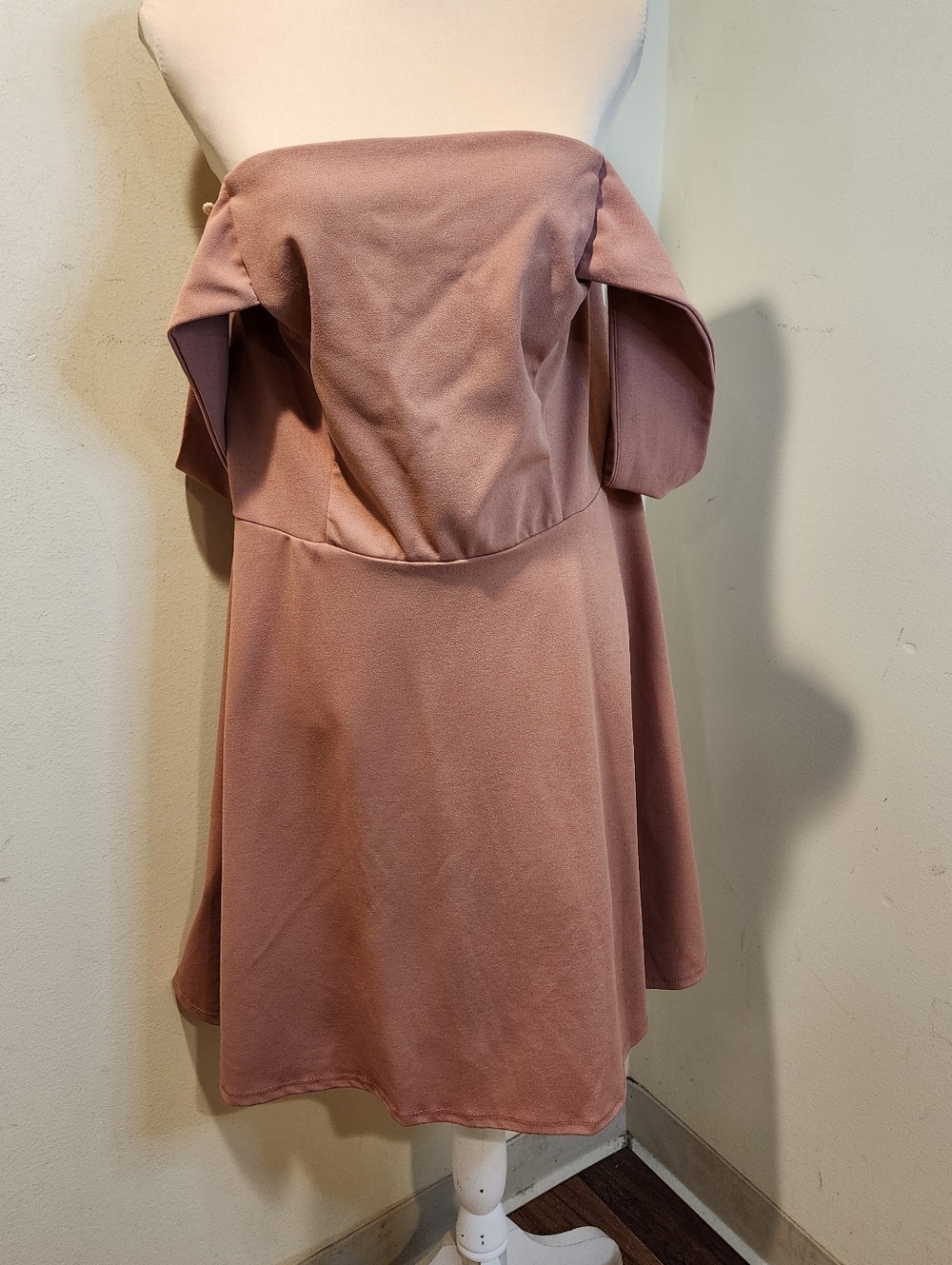 Poof! Off-Shoulder Dusty Rose Mini Dress Plus Sz 2X NWT